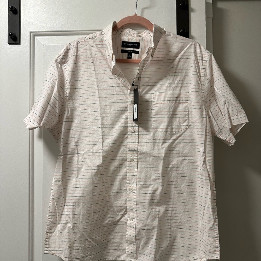 Banana Republic Men's White Striped Shirt